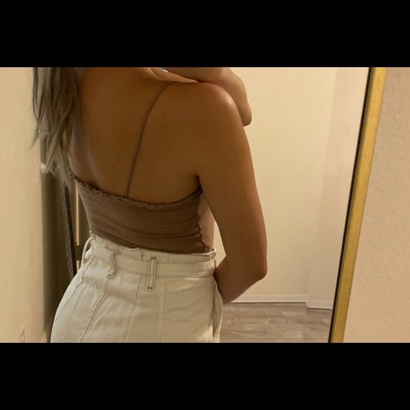 Abercrombie Ruffled Trim Bodysuit - Picture 3 of 4